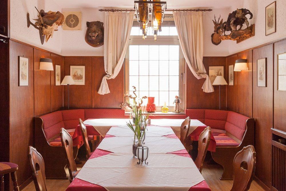 Hotel Restaurant Ruppert Walluf Bagian luar foto