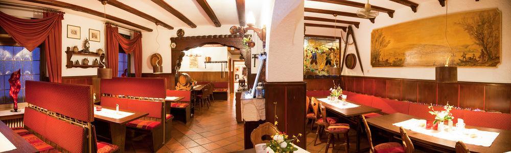 Hotel Restaurant Ruppert Walluf Bagian luar foto