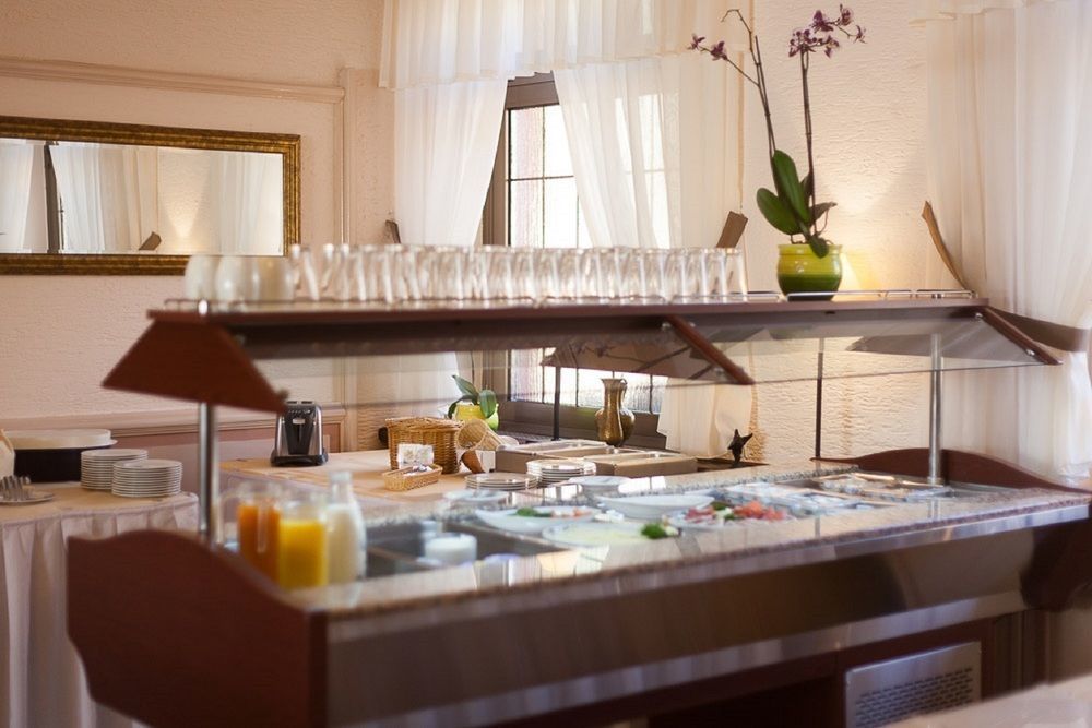 Hotel Restaurant Ruppert Walluf Bagian luar foto
